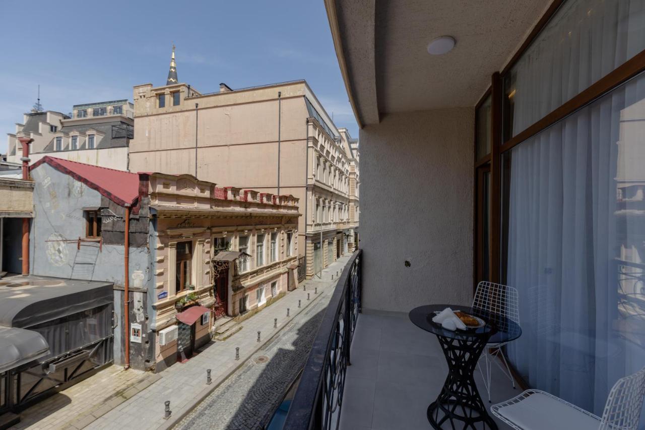 Hotel Monarch Batumi Exteriör bild